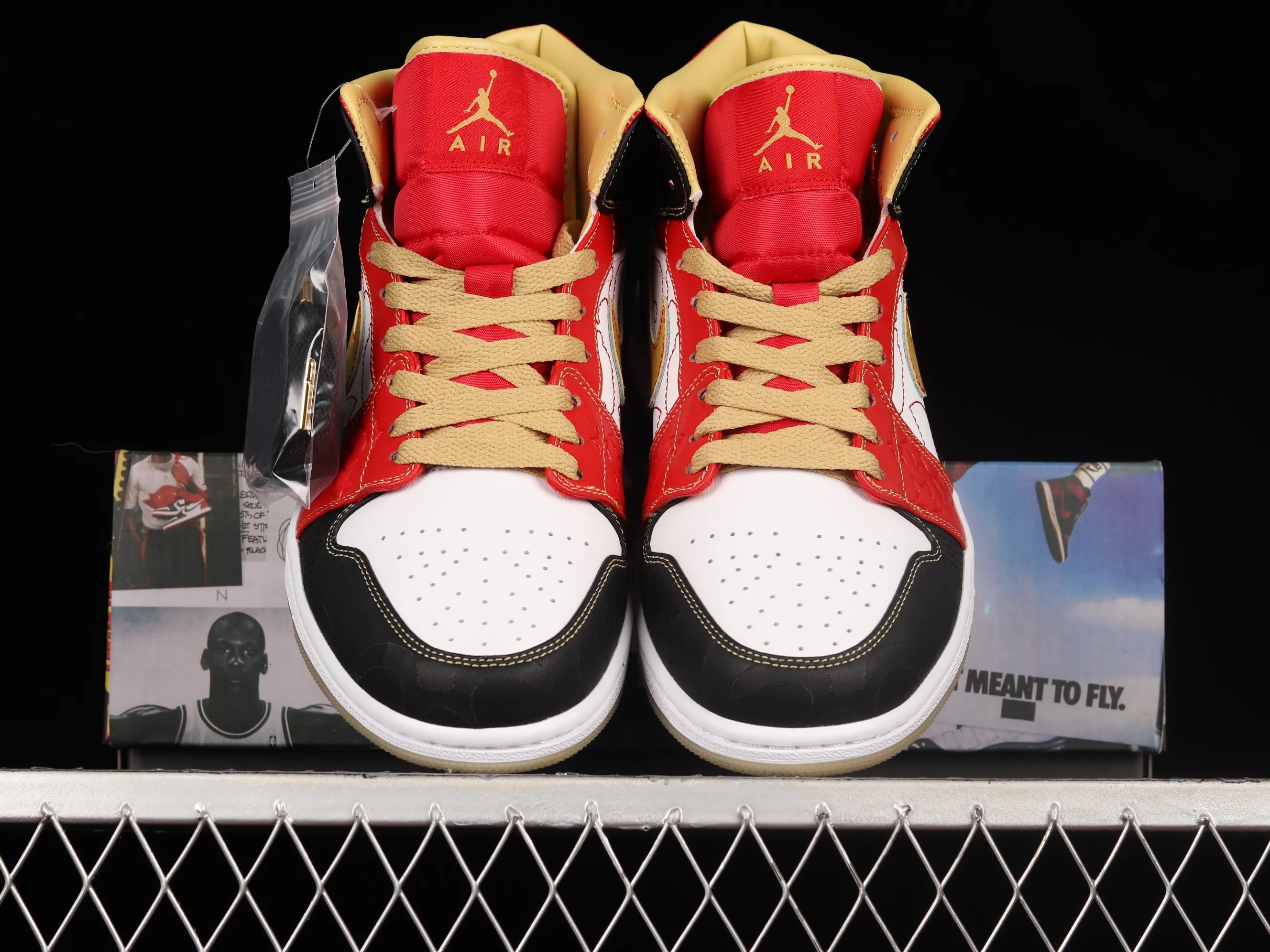 All Categories Air Jordan Jordan Series Basketball Shoes Air Jordan 1 Mid Air Jordan 1 Mid "XQ" AJ1 Joe 1 Festive Zhongbang Basketball Shoes DV0576-176